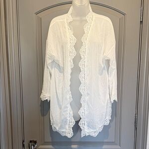 White Lace Trim Kimono Shorty Robe